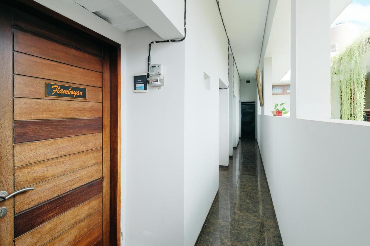 D'Tamblingan Guest House At Taman Griya Jimbaran Redpartner - Minimum Stay 30 Nights Exterior foto